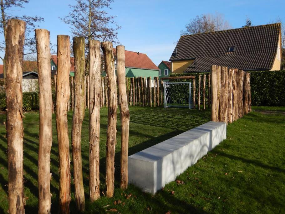 Comfortabel En Gezellig Vakantiehuis Bij Het Strand Wemeldinge Exterior photo